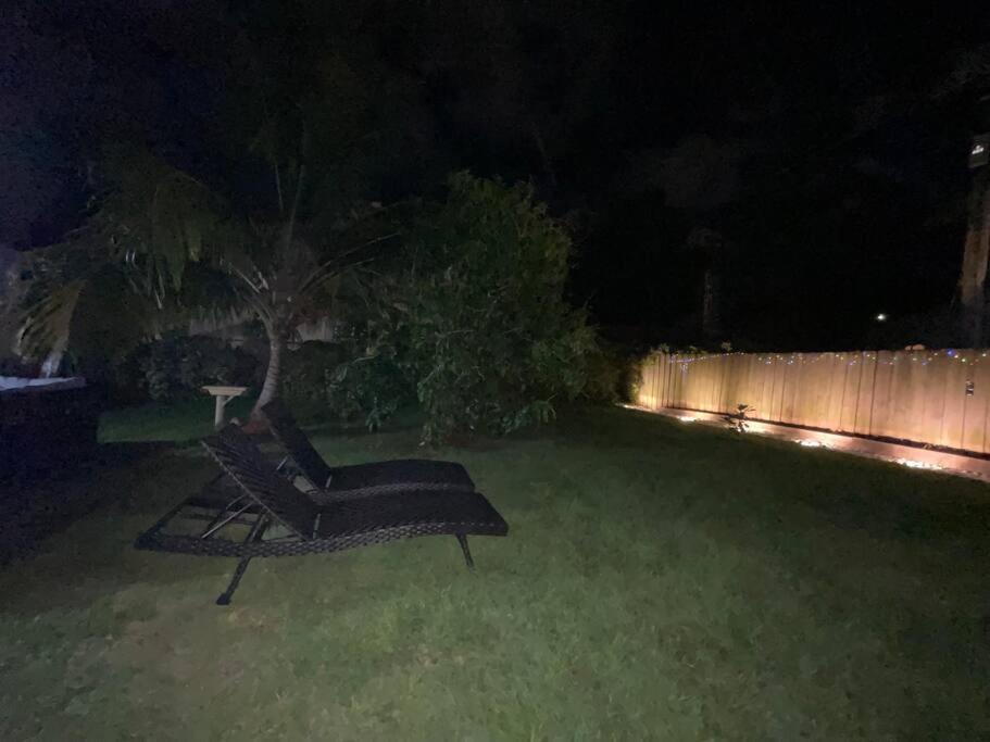 Hot Tub, Tiki Bar, Outdoor Shower, Near Intercoastal Waterway! West Palm Beach Eksteriør billede